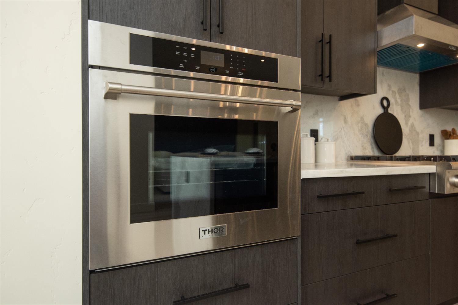 10318 Fox Borough Dr, Oakdale, CA 95361