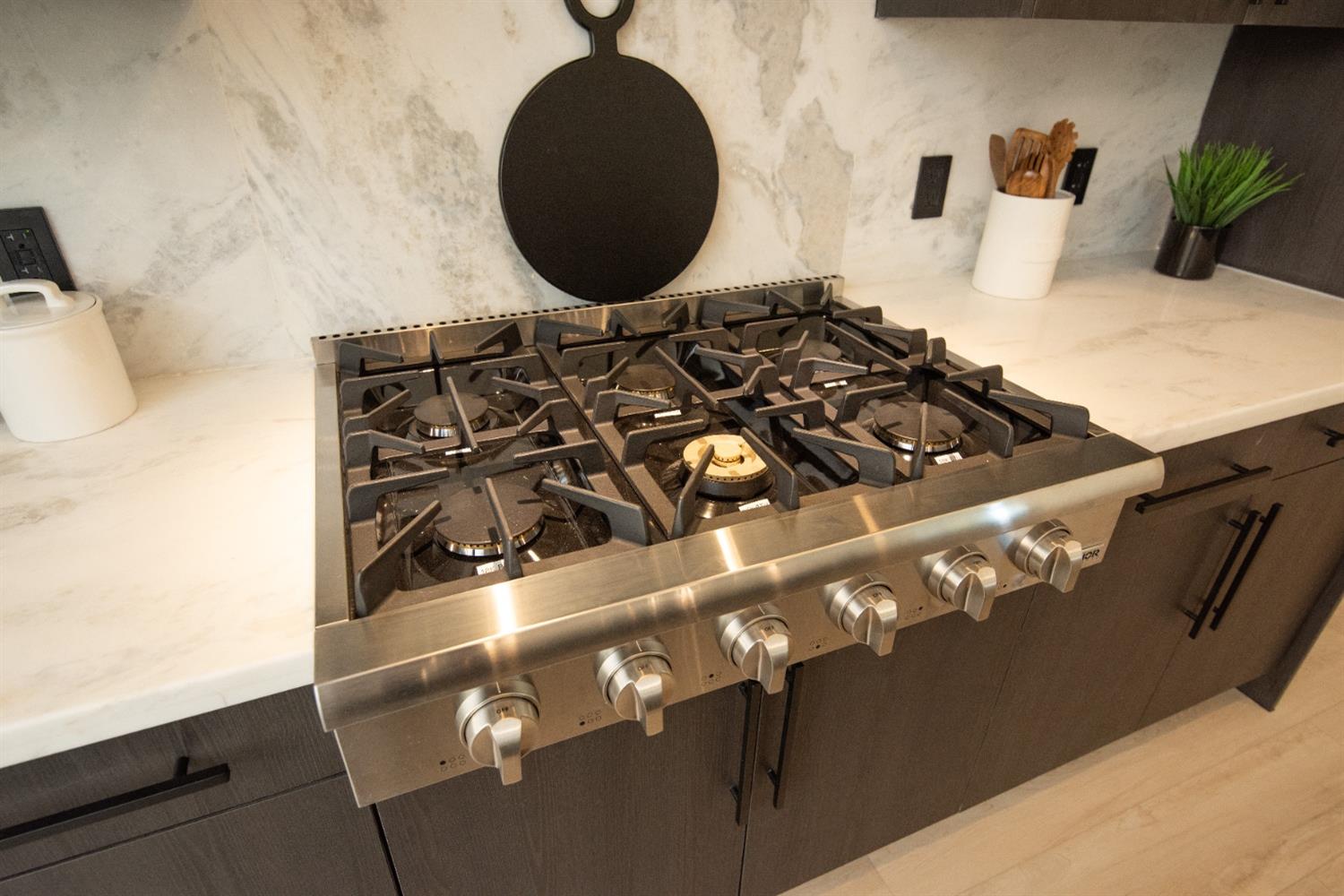 10318 Fox Borough Dr, Oakdale, CA 95361