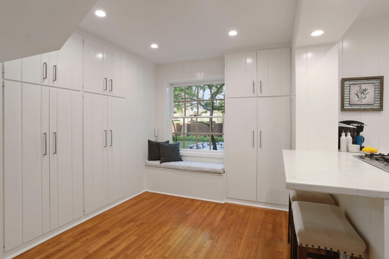 930 Sycamore Ave, Modesto, CA 95350