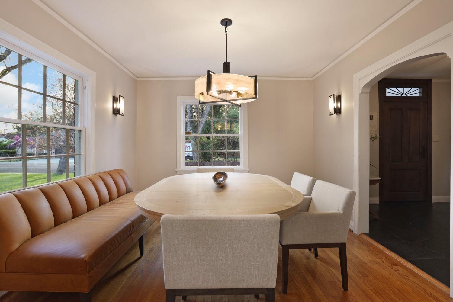 930 Sycamore Ave, Modesto, CA 95350