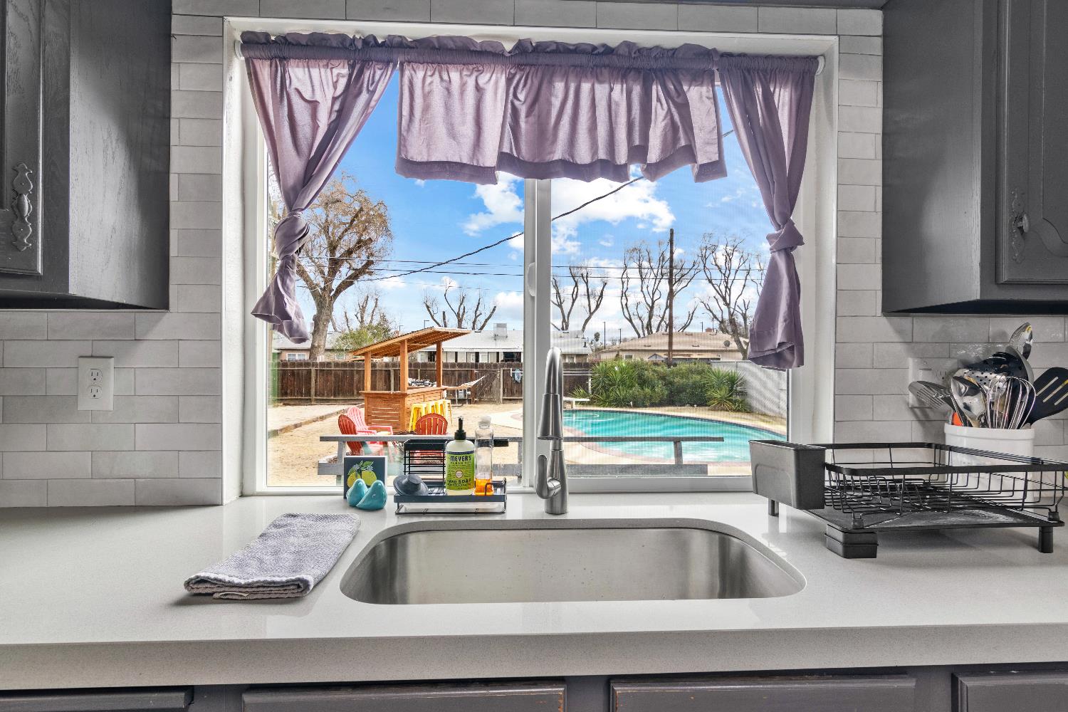 346 Severin Ave, Modesto, CA 95354