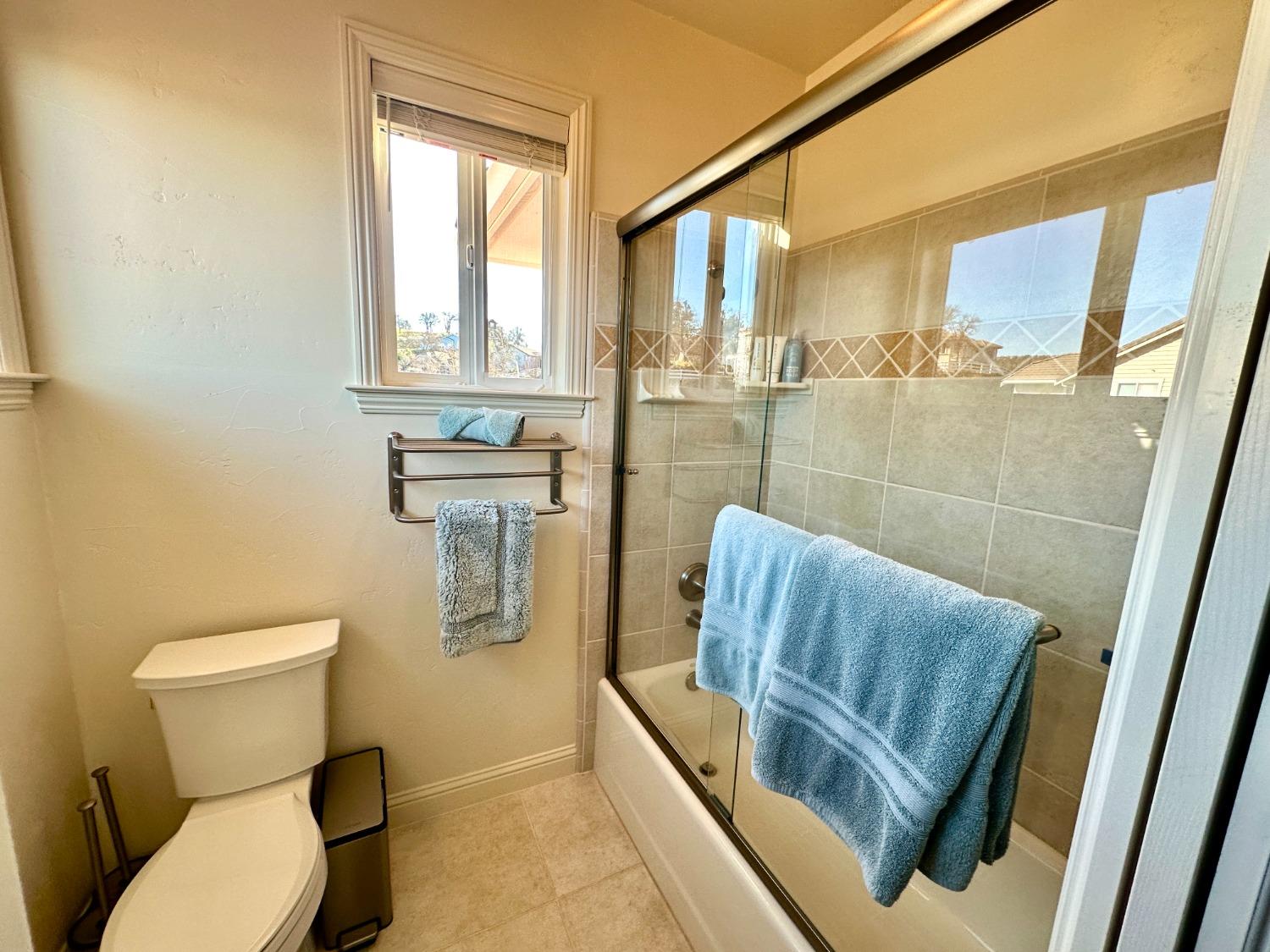 5 Paseo Delago, Copperopolis, CA 95228