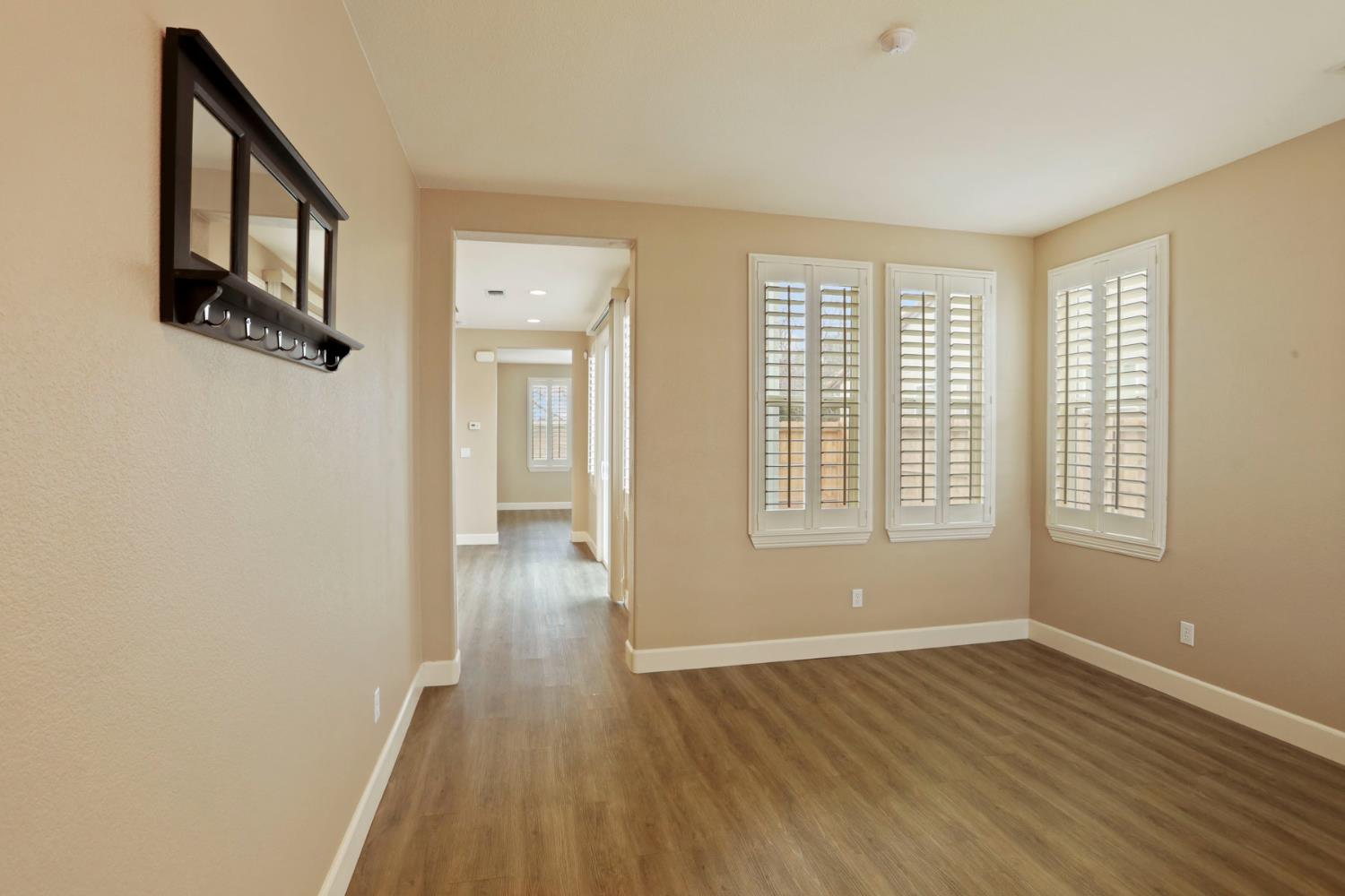 1076 Balzo St, Manteca, CA 95337