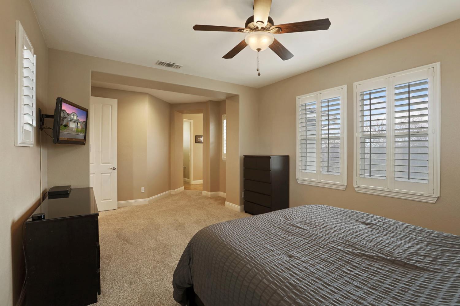 1076 Balzo St, Manteca, CA 95337