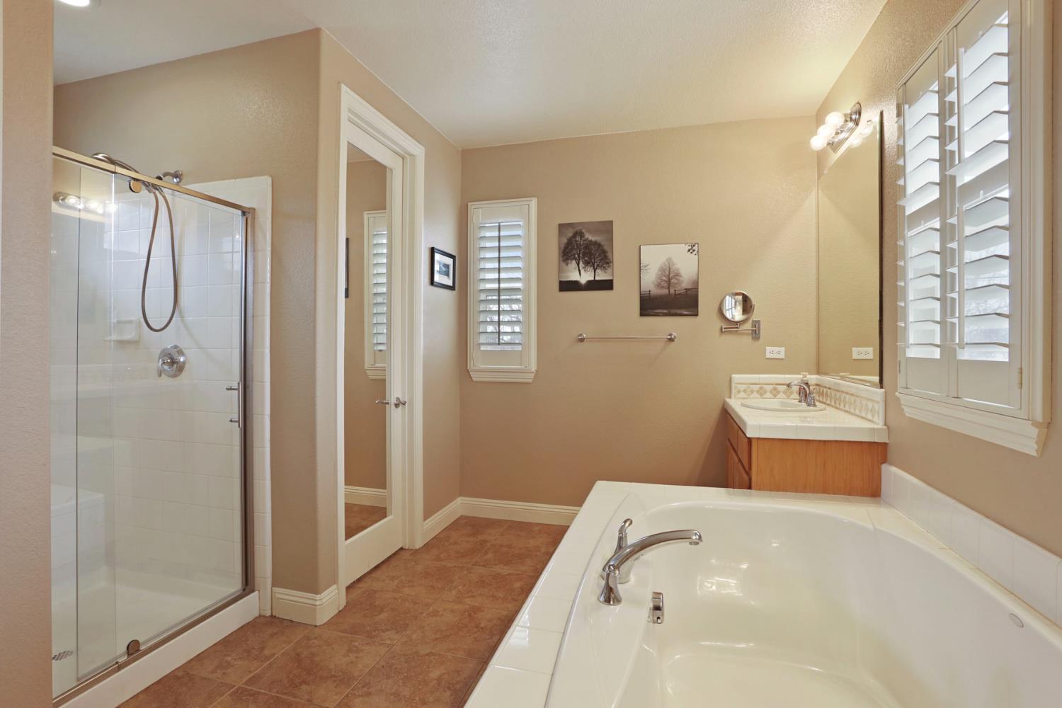 1076 Balzo St, Manteca, CA 95337