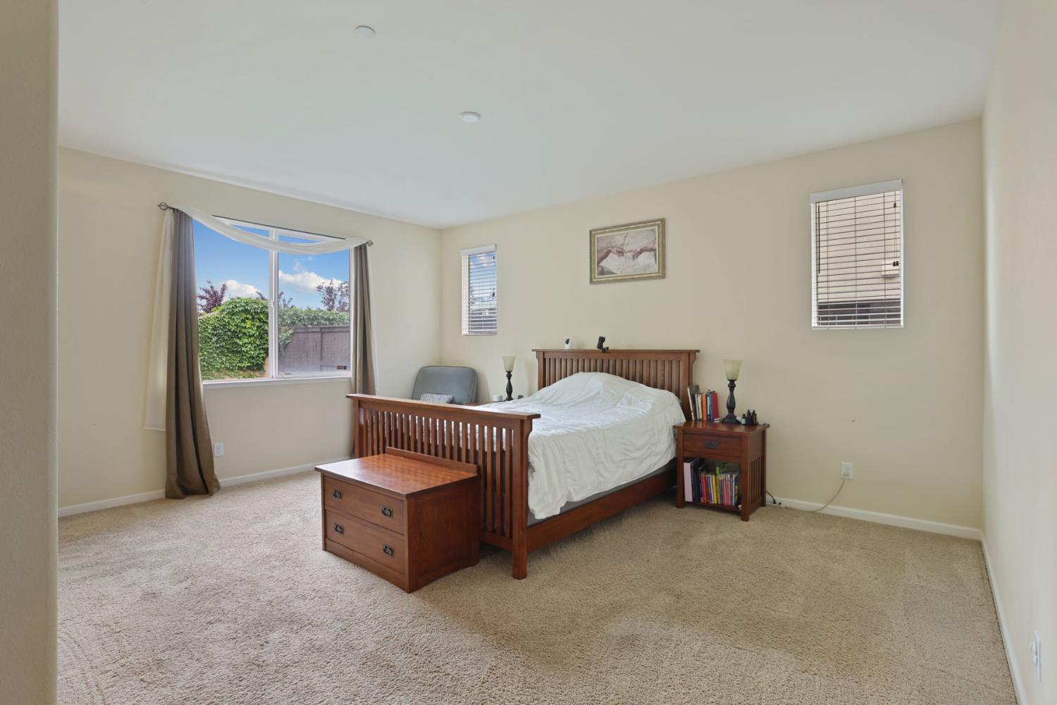 1094 Danilo Ct, Manteca, CA 95337