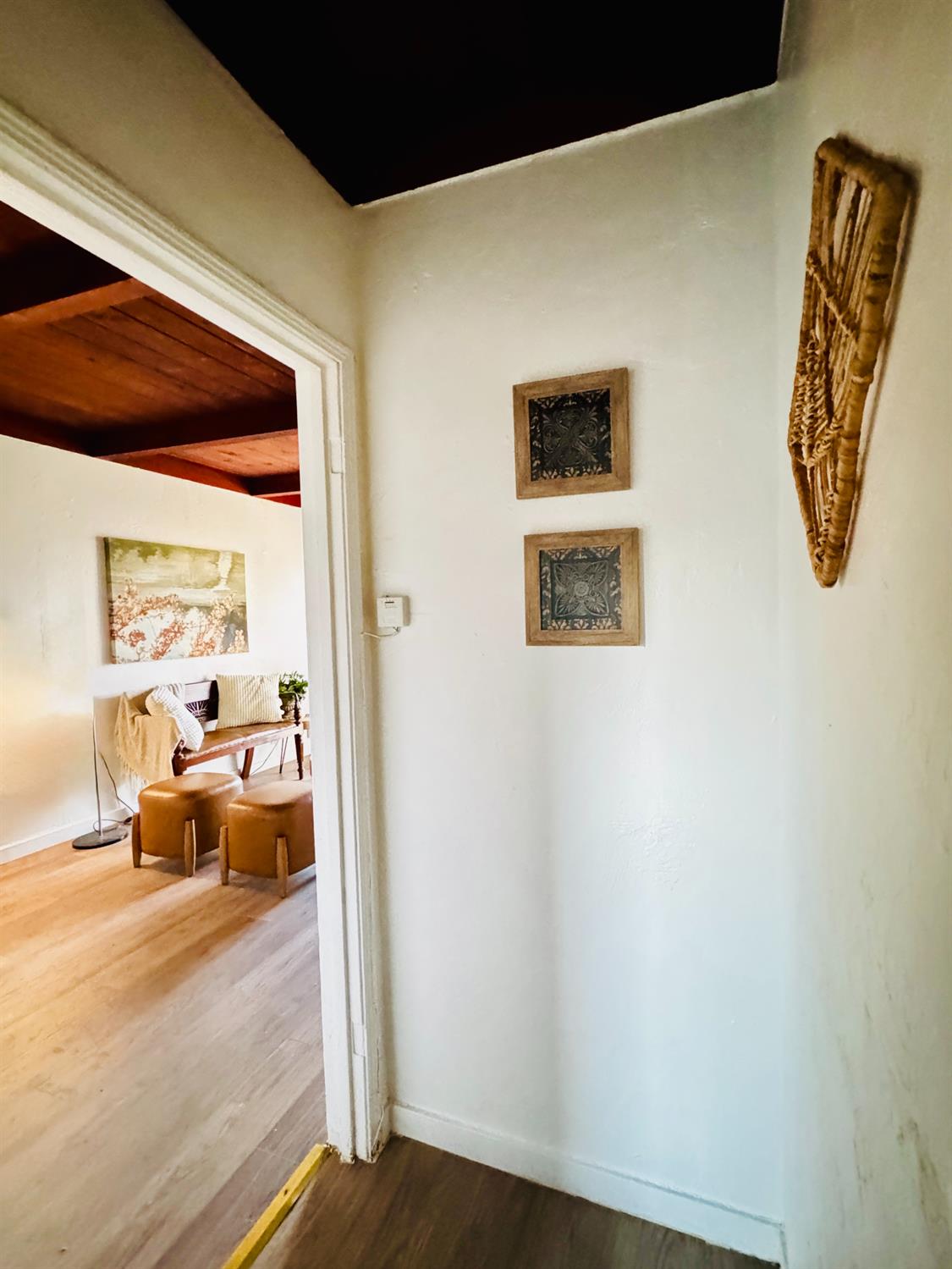 1630 1628 Paradise Rd, Modesto, CA 95358