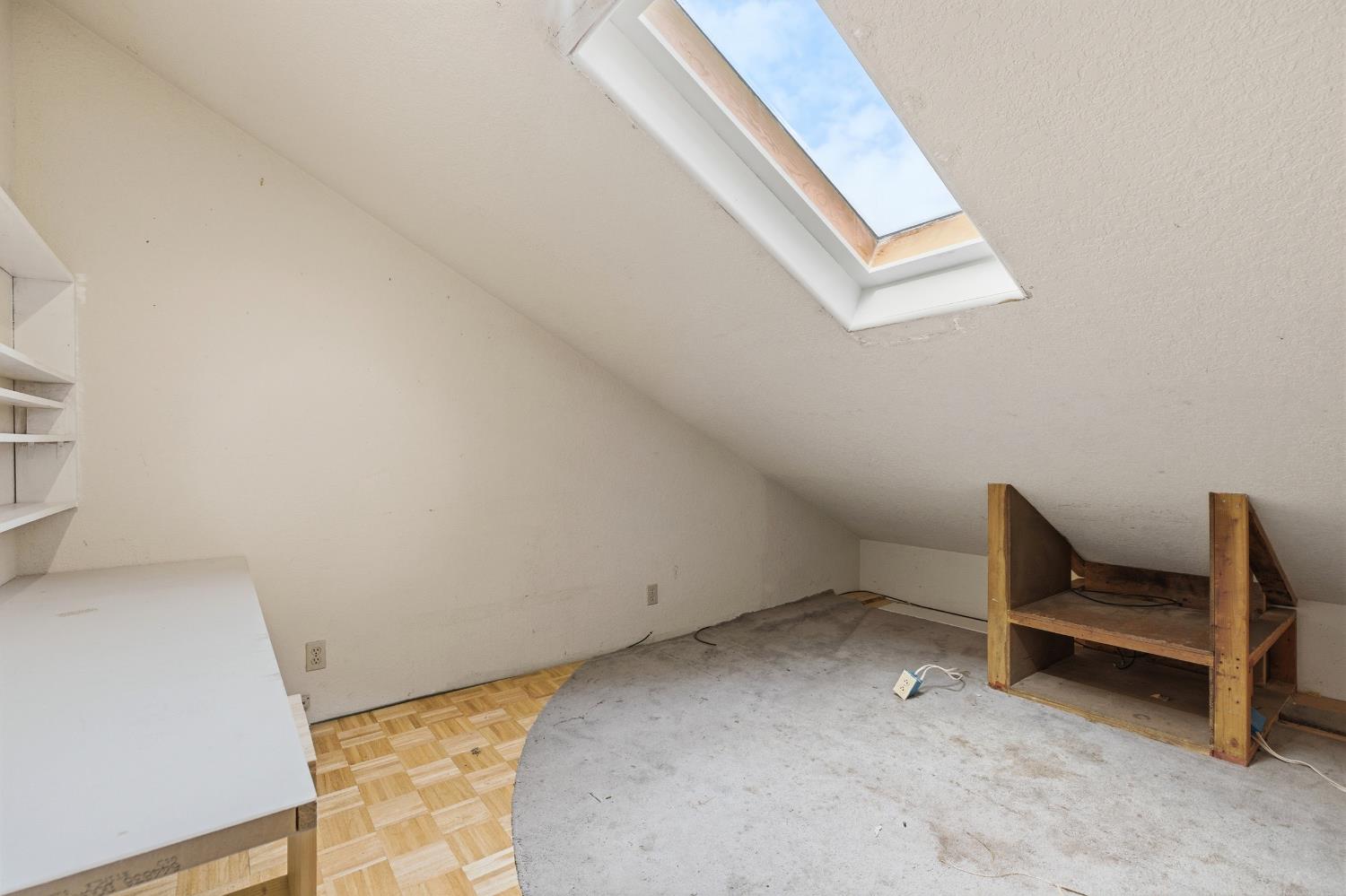 2400 Walnut Grove Way, Modesto, CA 95355