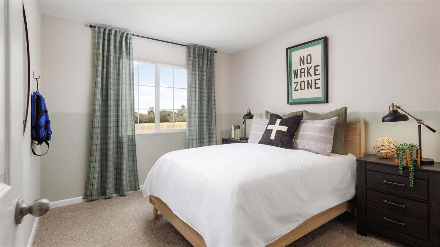 13174 Enid Dr, Waterford, CA 95386