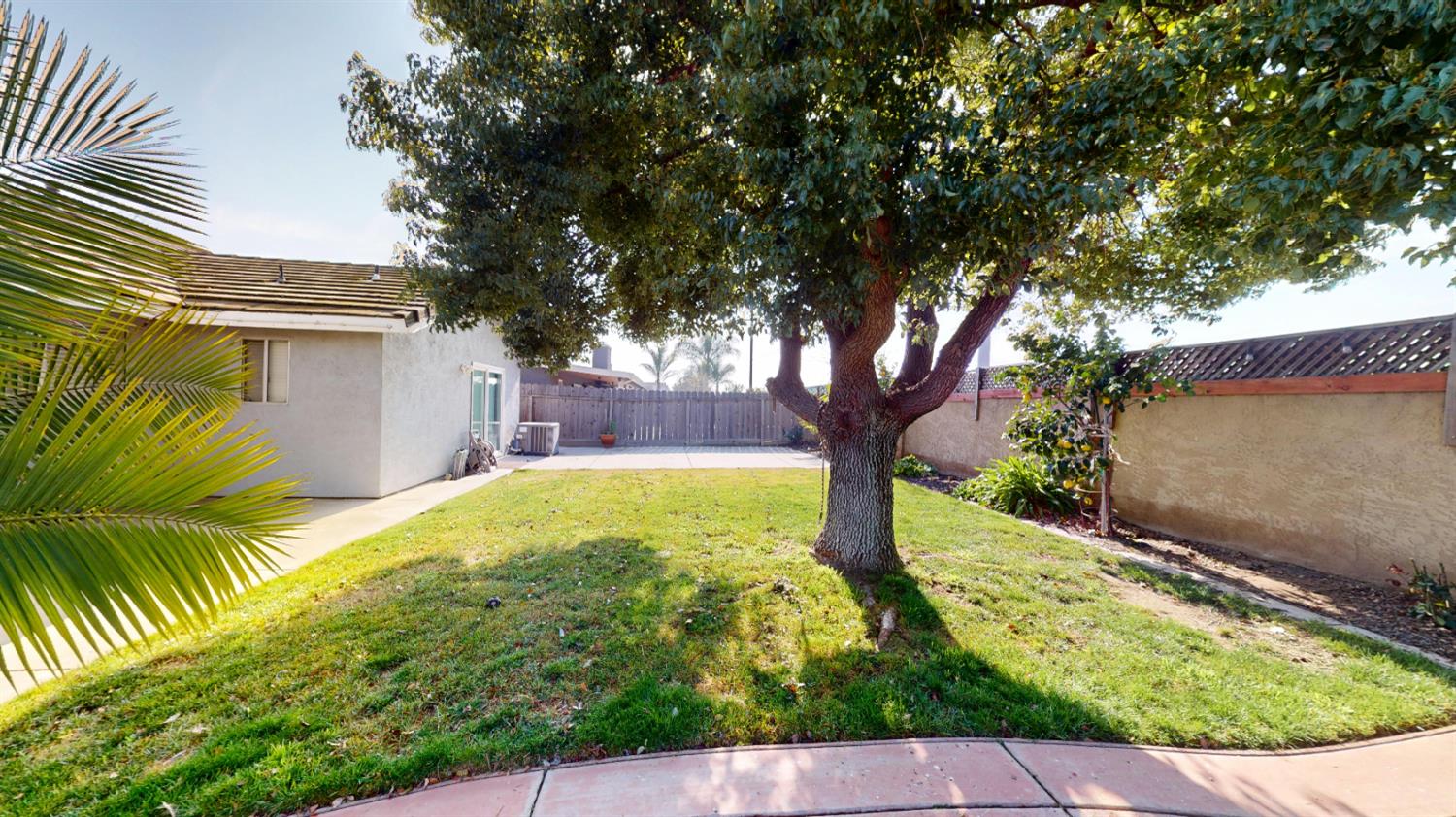 1617 Charlottesville Ln, Ceres, CA 95307