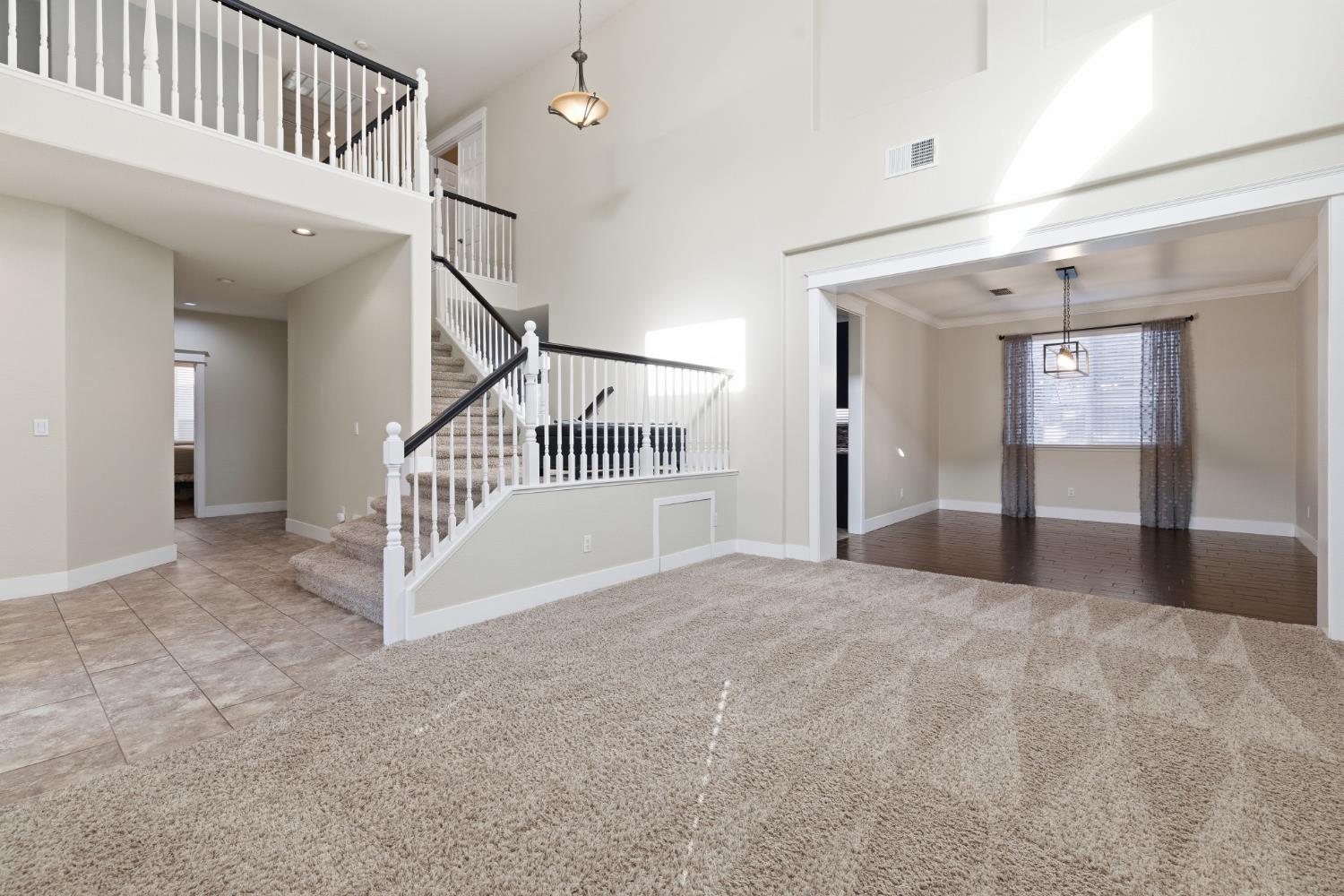 3300 Fetereia Dr, Modesto, CA 95355