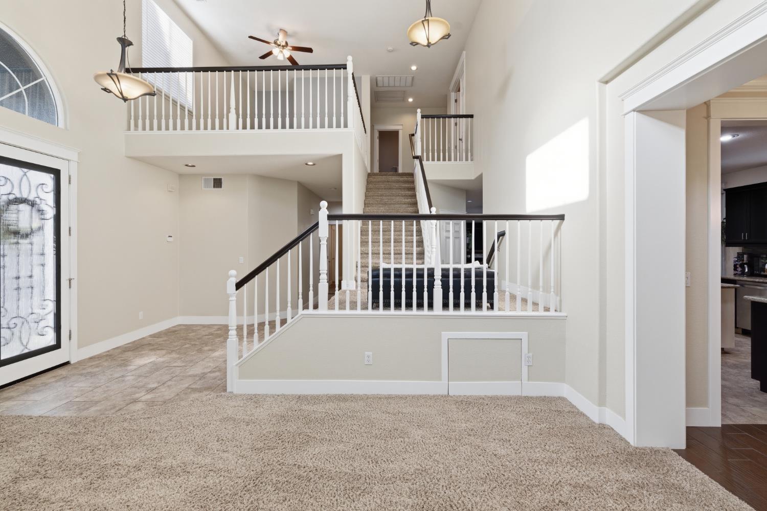 3300 Fetereia Dr, Modesto, CA 95355