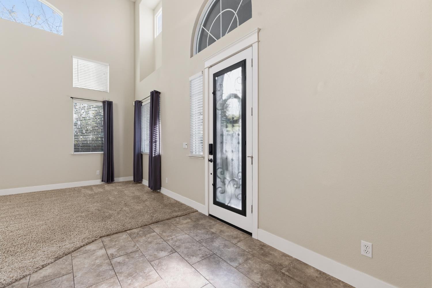 3300 Fetereia Dr, Modesto, CA 95355