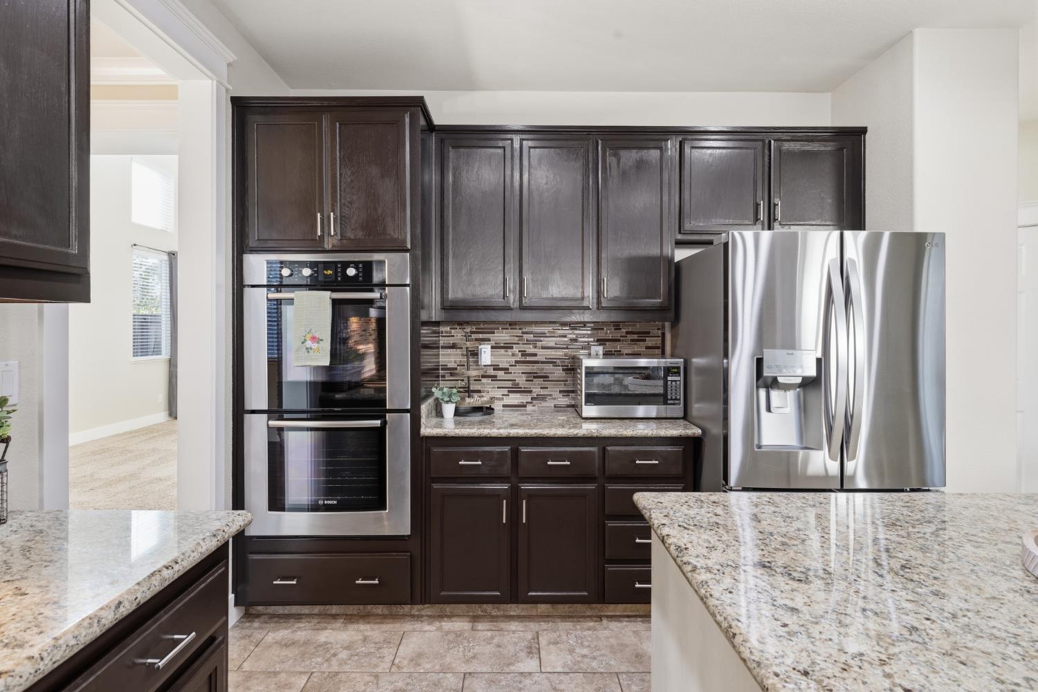 3300 Fetereia Dr, Modesto, CA 95355