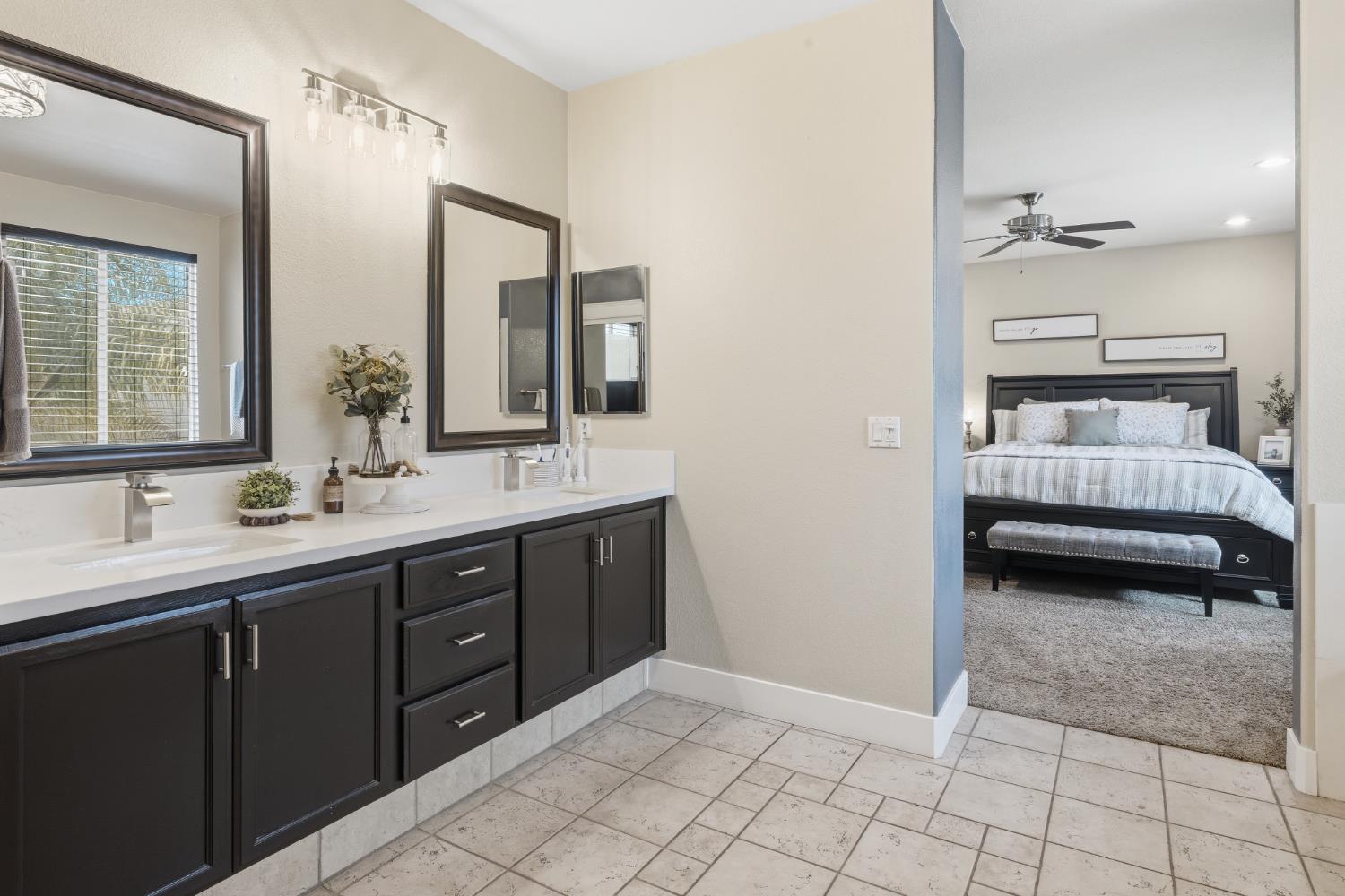 3300 Fetereia Dr, Modesto, CA 95355