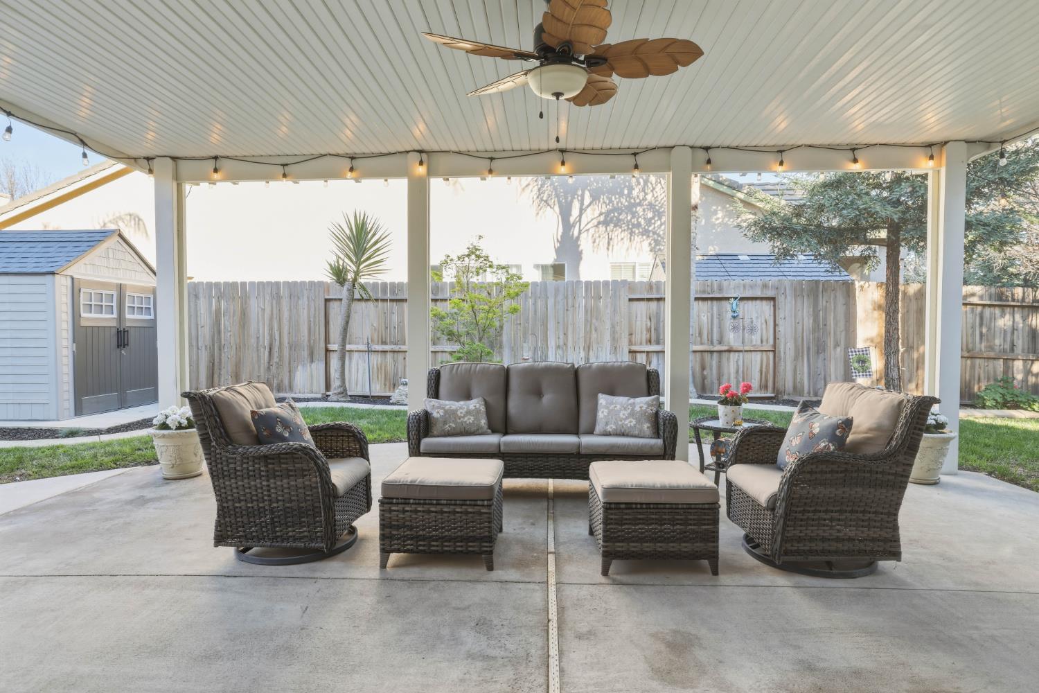 3300 Fetereia Dr, Modesto, CA 95355