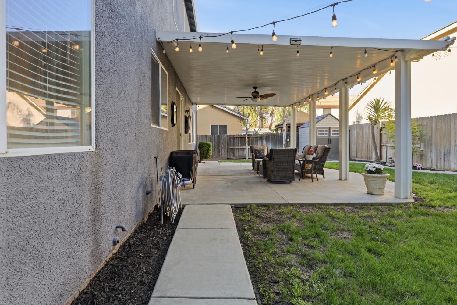 3300 Fetereia Dr, Modesto, CA 95355