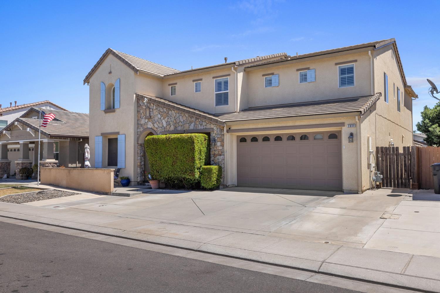 2808 Espana Ln, Modesto, CA 95355