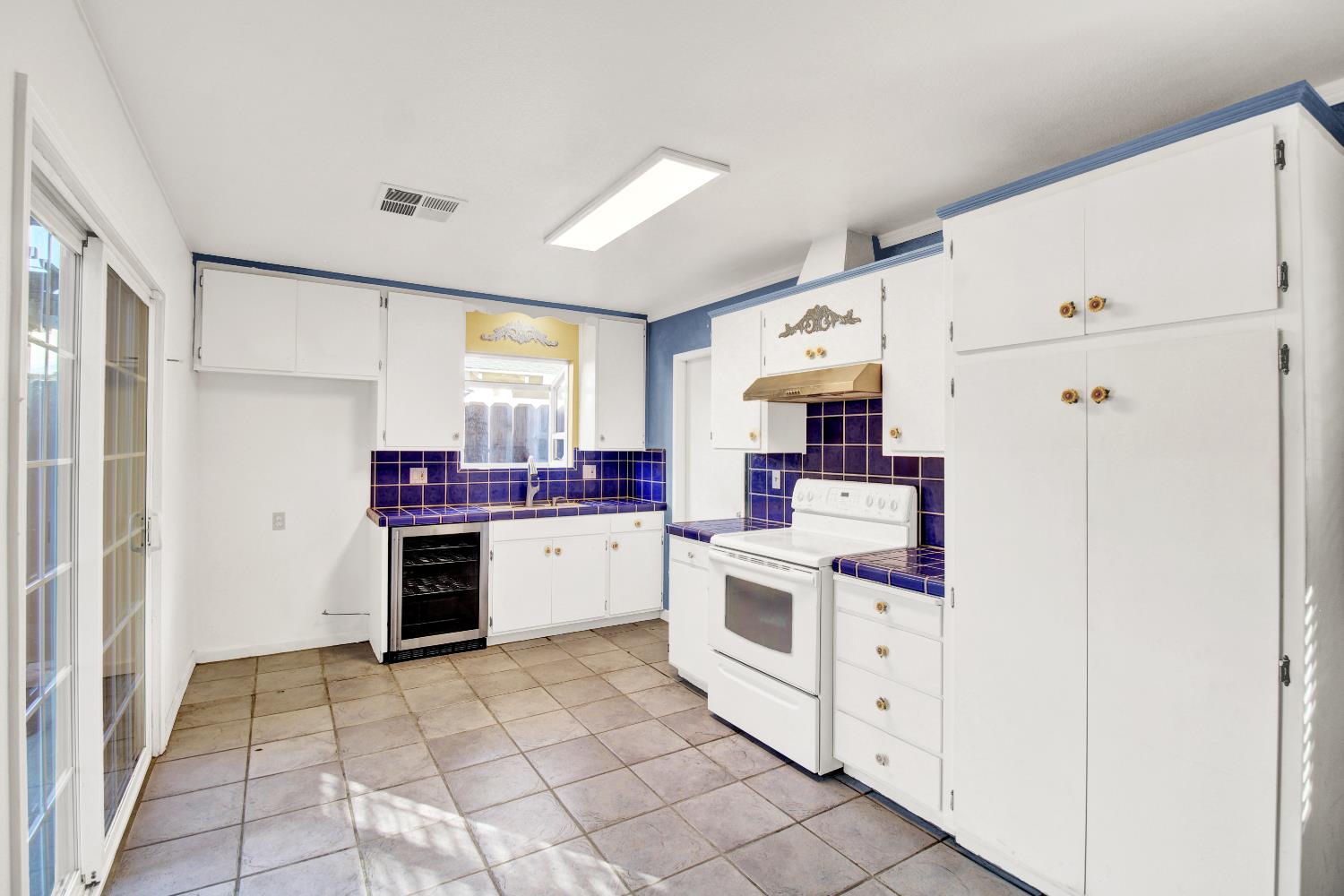 1837 Celeste Dr, Modesto, CA 95355