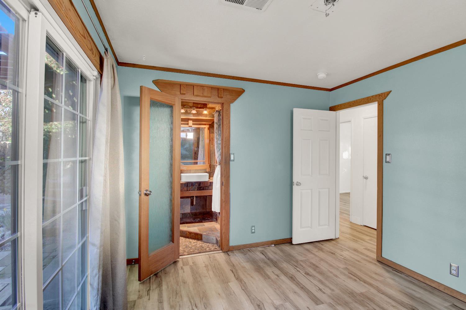 1837 Celeste Dr, Modesto, CA 95355