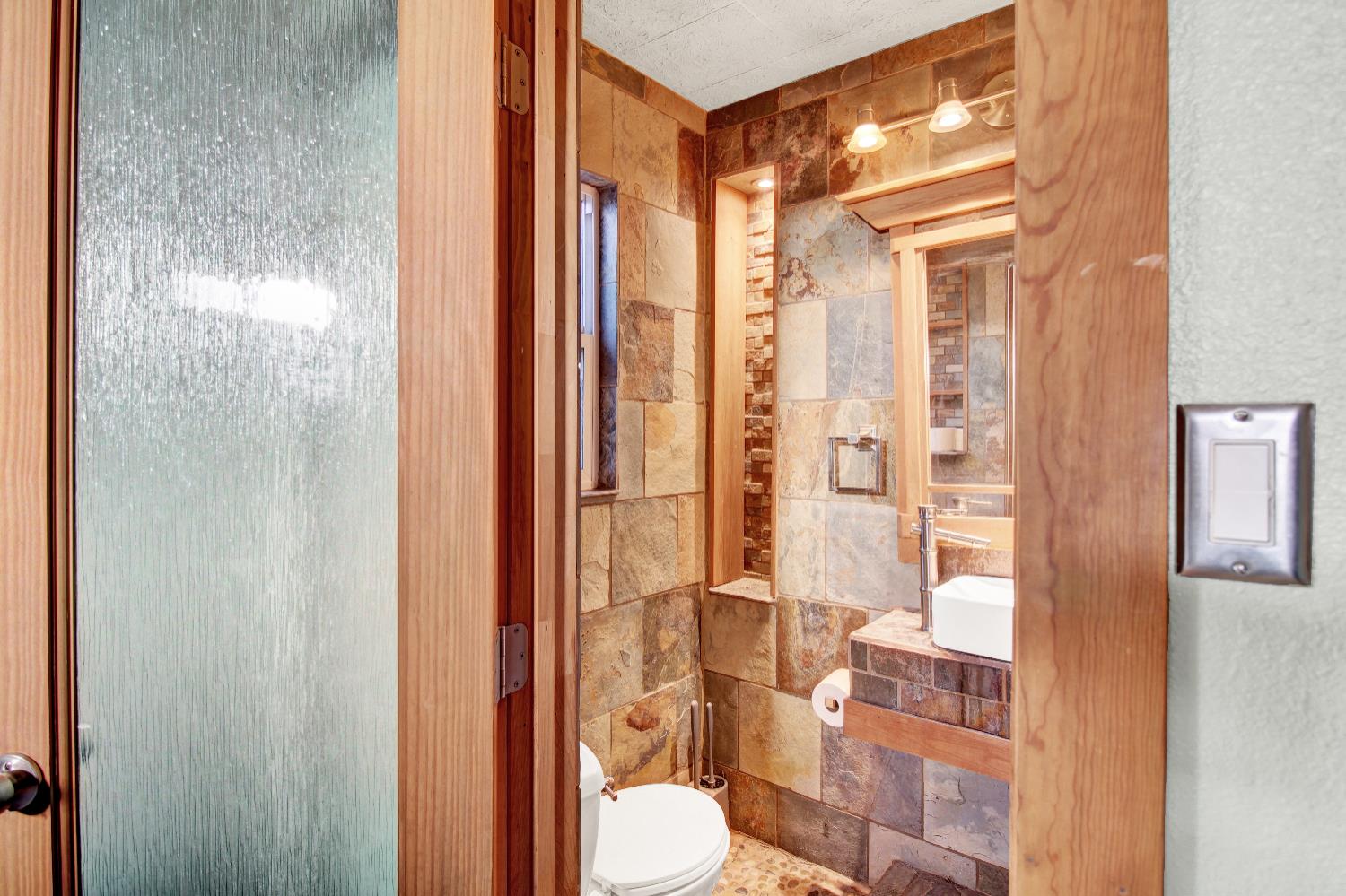 1837 Celeste Dr, Modesto, CA 95355