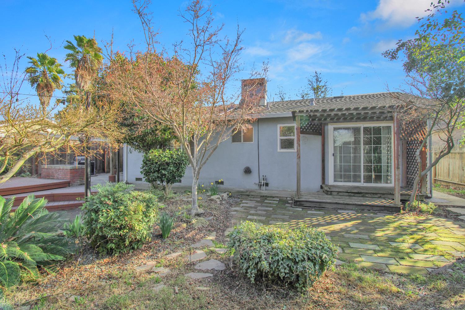 1837 Celeste Dr, Modesto, CA 95355