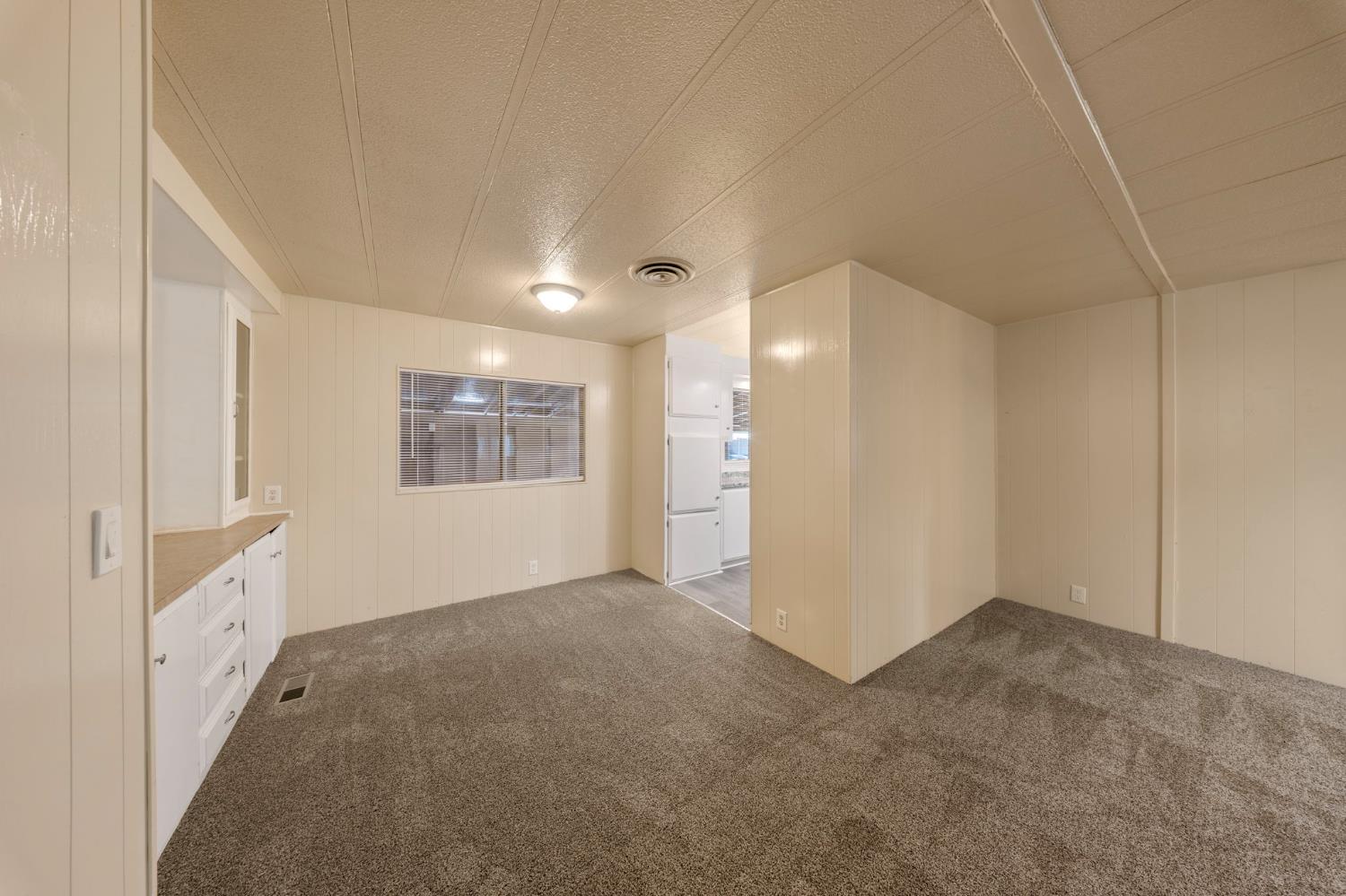 4399 Aplicella Ct #32, Manteca, CA 95337