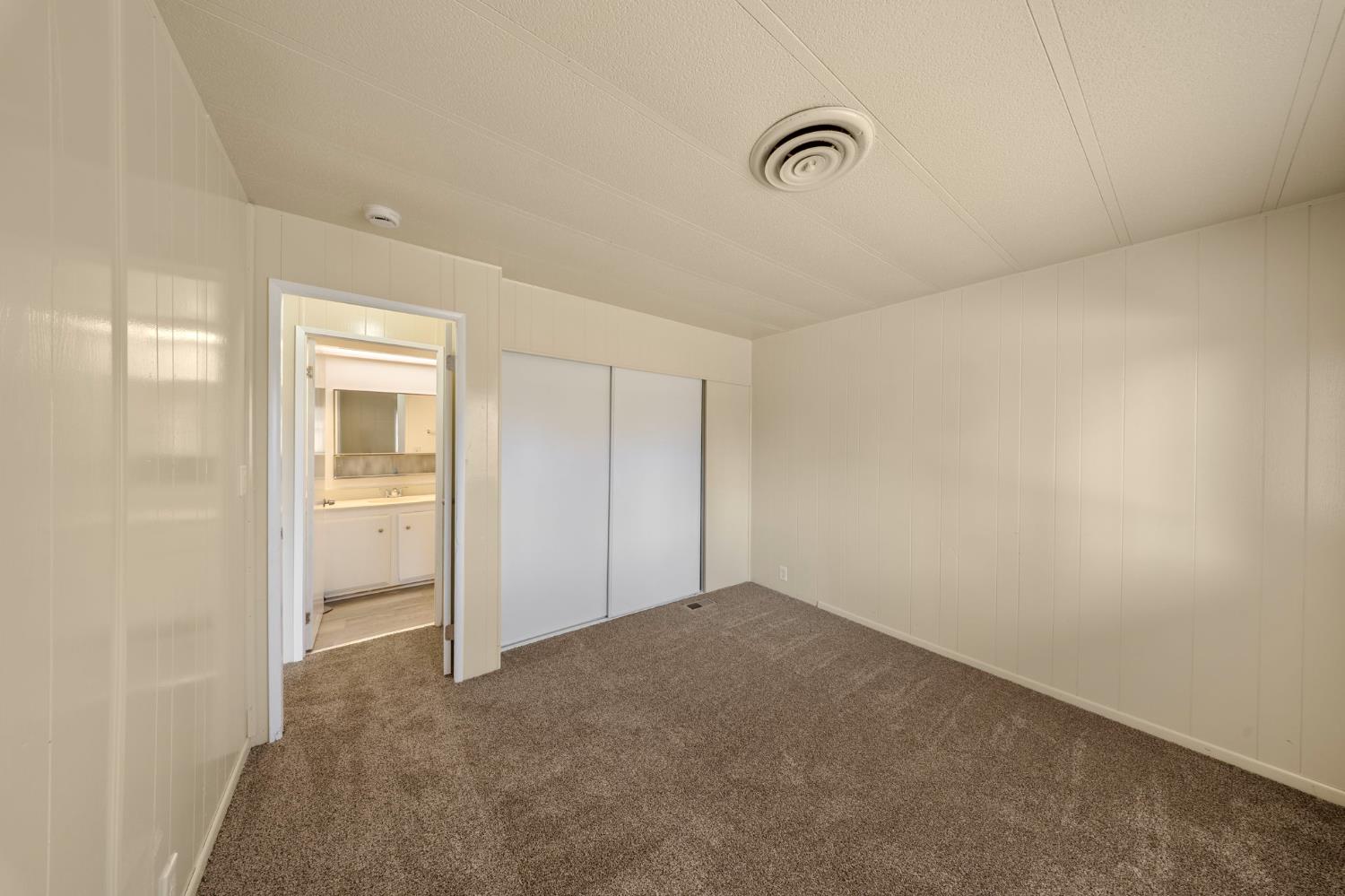 4399 Aplicella Ct #32, Manteca, CA 95337