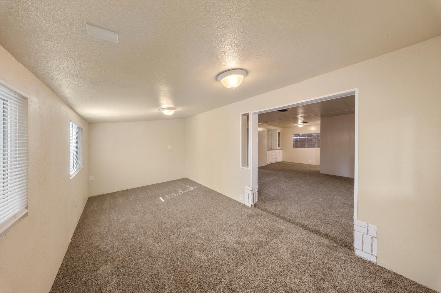 4399 Aplicella Ct #32, Manteca, CA 95337