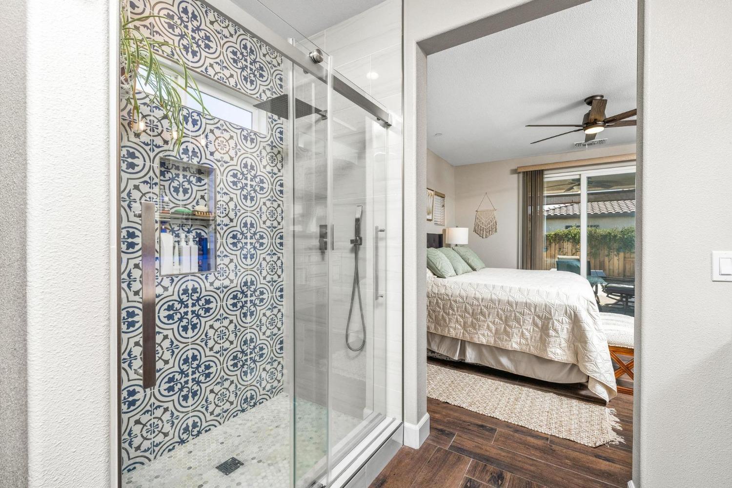 826 Grace Dr, Los Banos, CA 93635