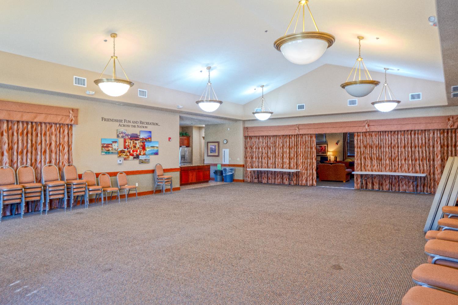 826 Grace Dr, Los Banos, CA 93635