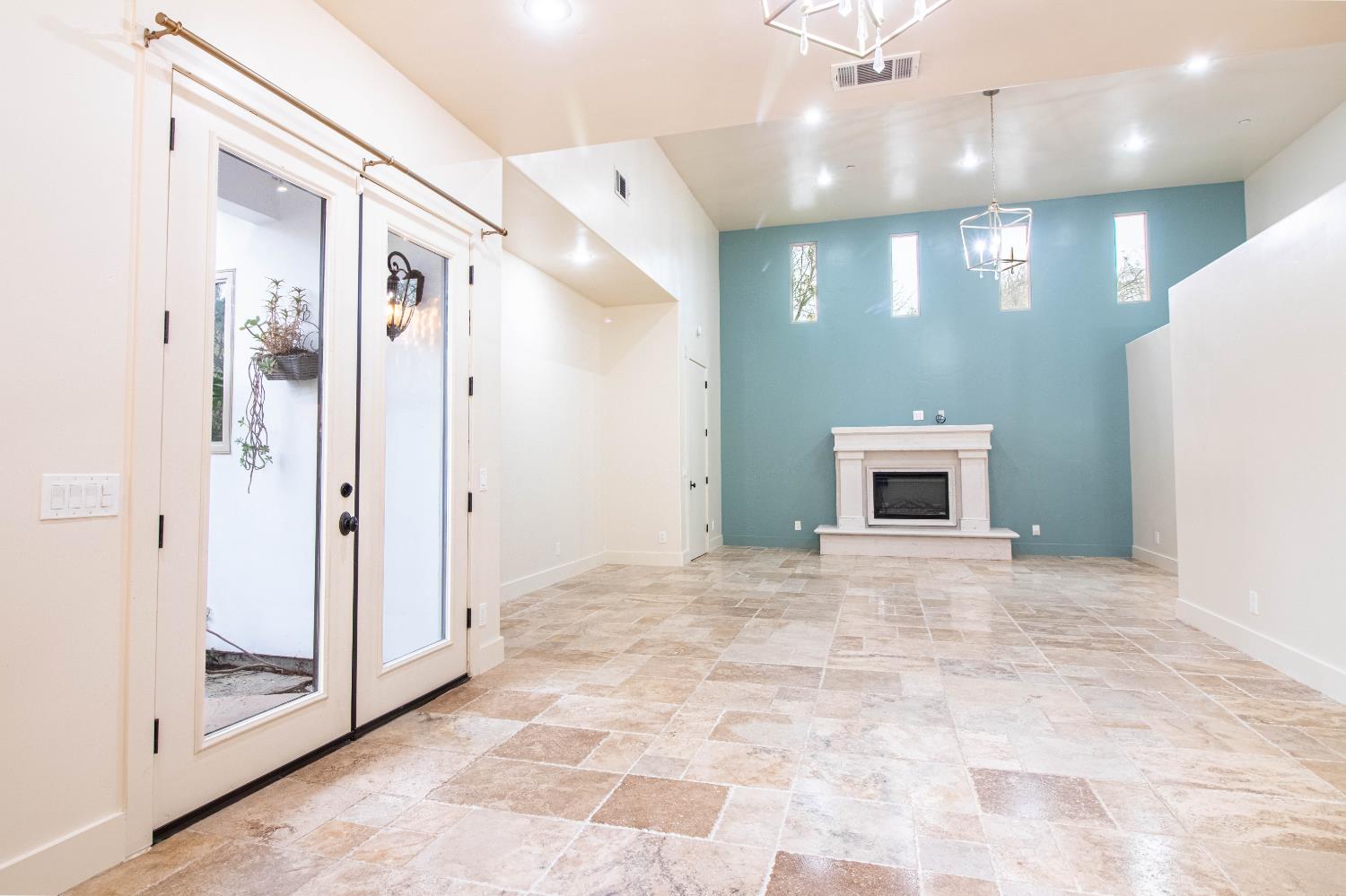 4809 Trails Ct, Modesto, CA 95357