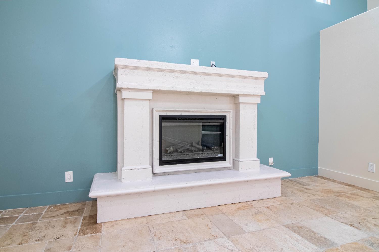 4809 Trails Ct, Modesto, CA 95357