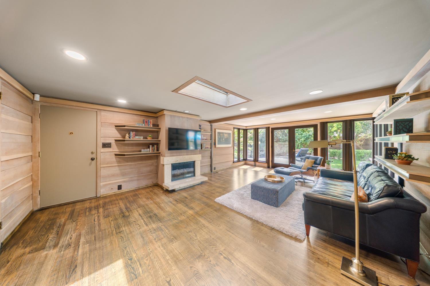 3112 Buckingham Ct, Modesto, CA 95350