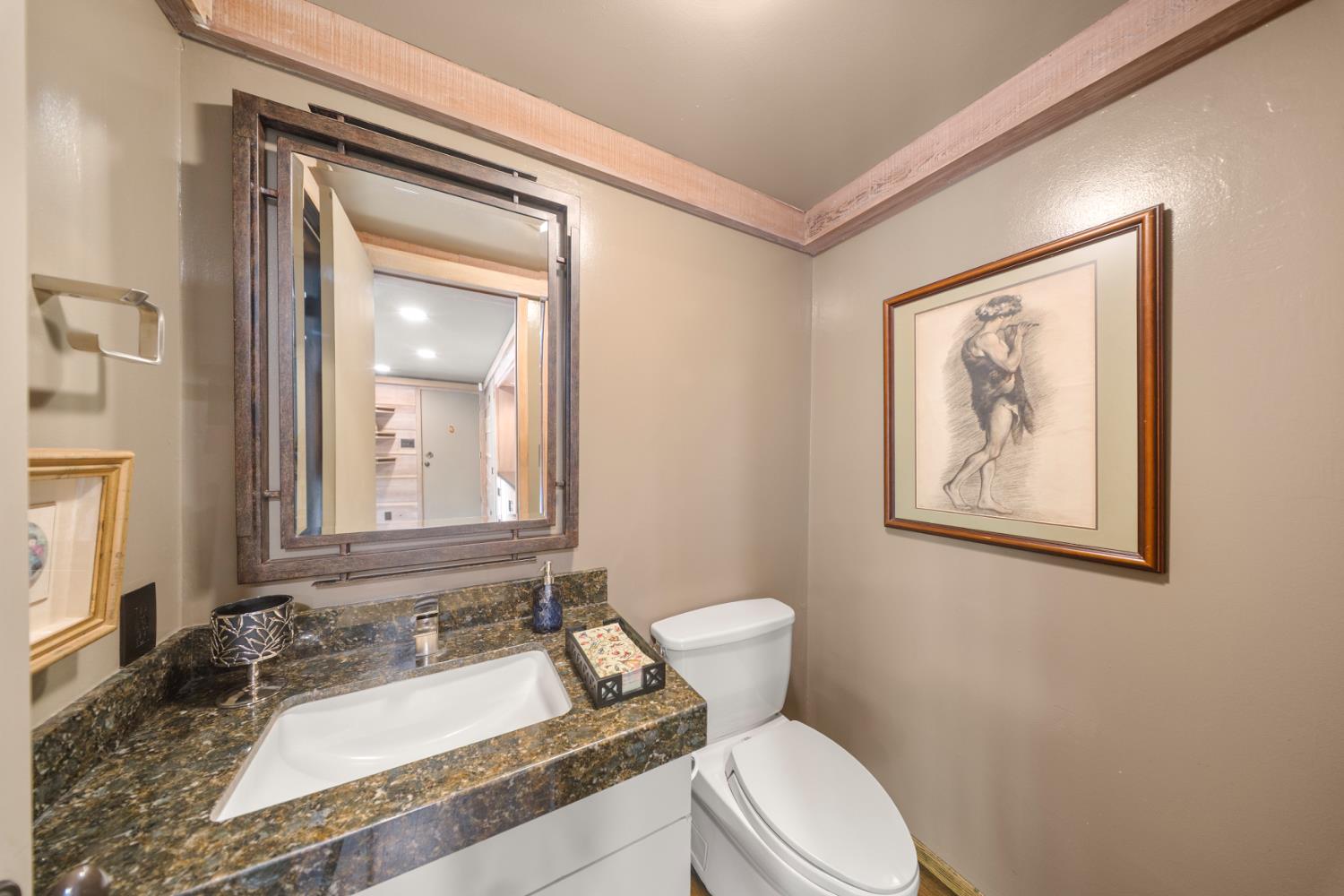 3112 Buckingham Ct, Modesto, CA 95350