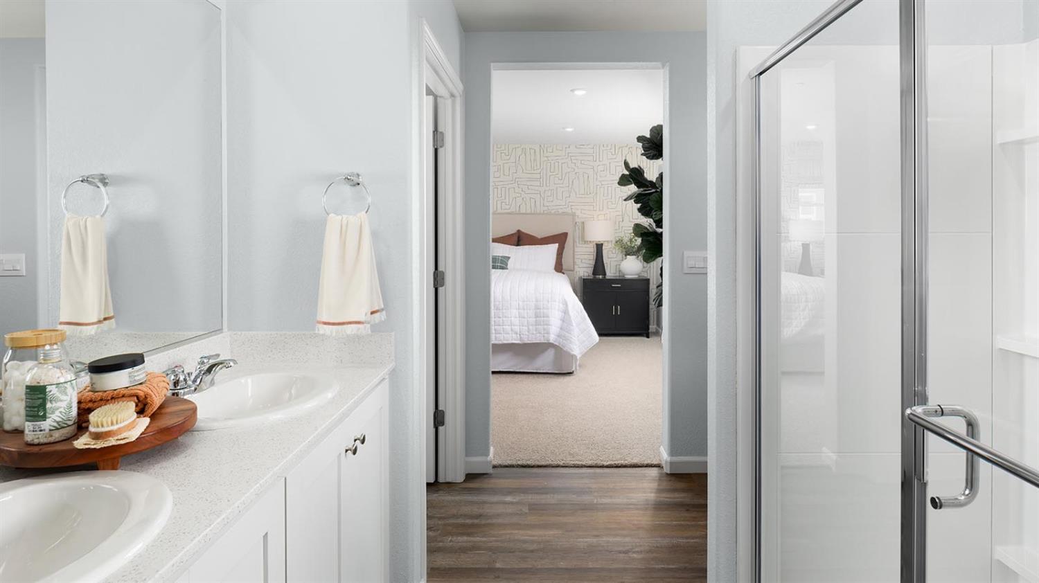 1825 Del Mar Dr, Los Banos, CA 93635