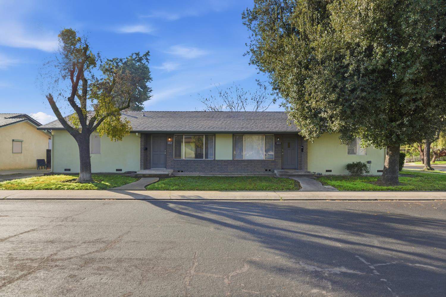 1802 Rockford Ave, Modesto, CA 95355