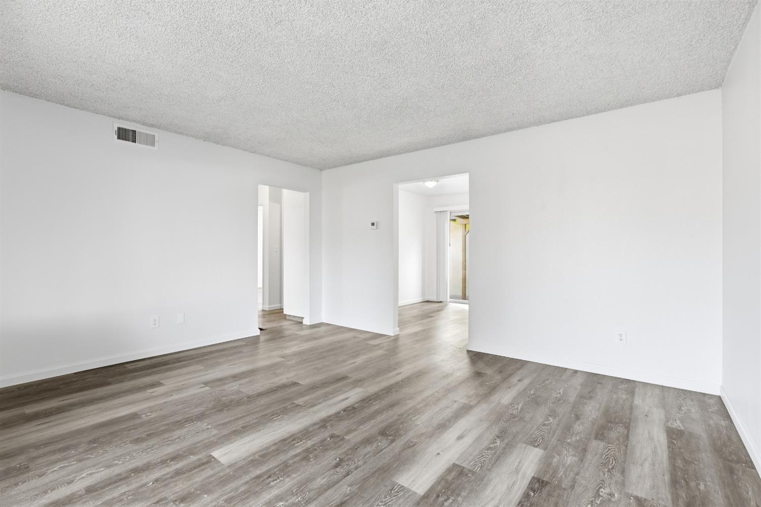 1802 Rockford Ave, Modesto, CA 95355