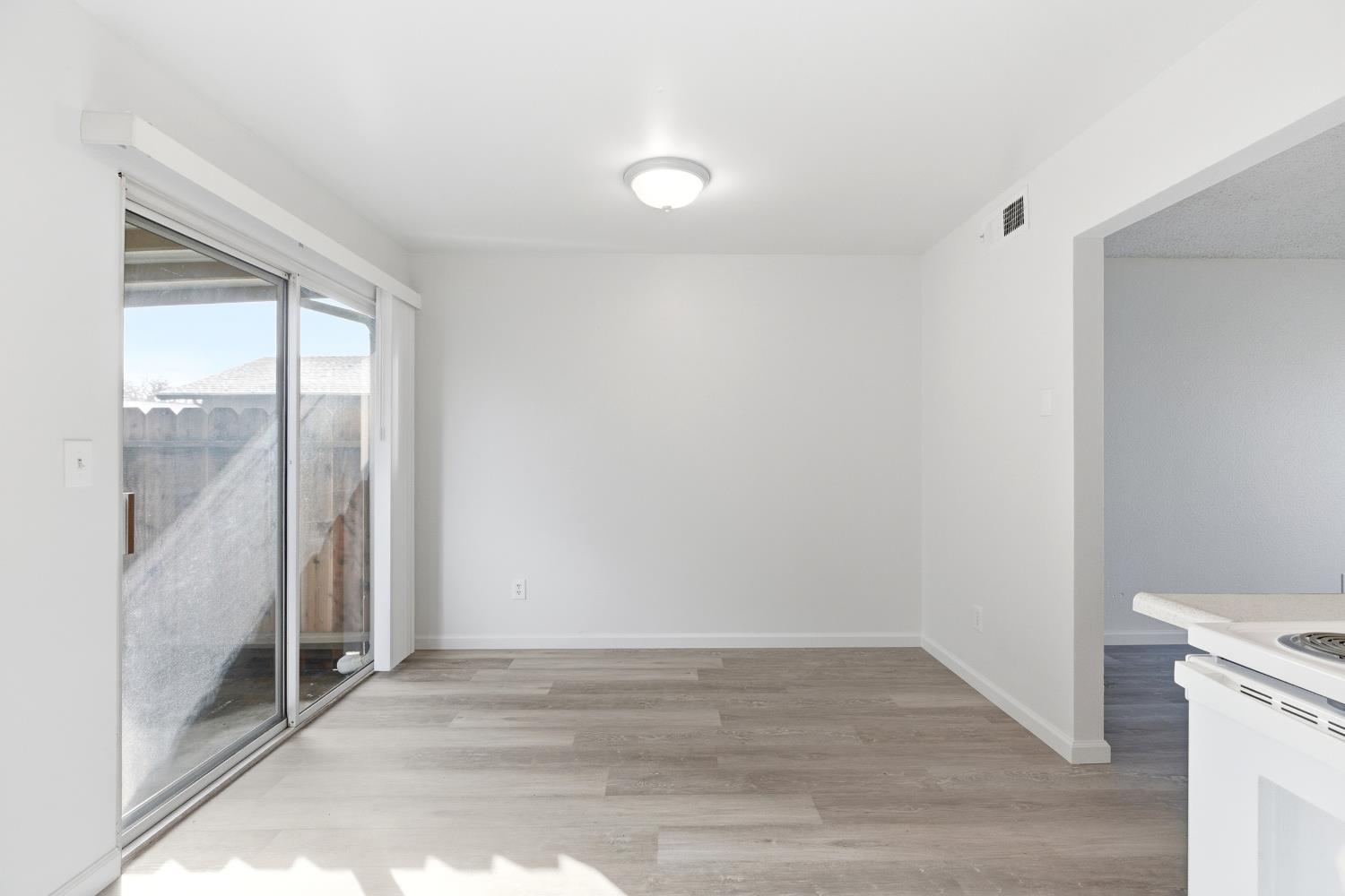 1802 Rockford Ave, Modesto, CA 95355