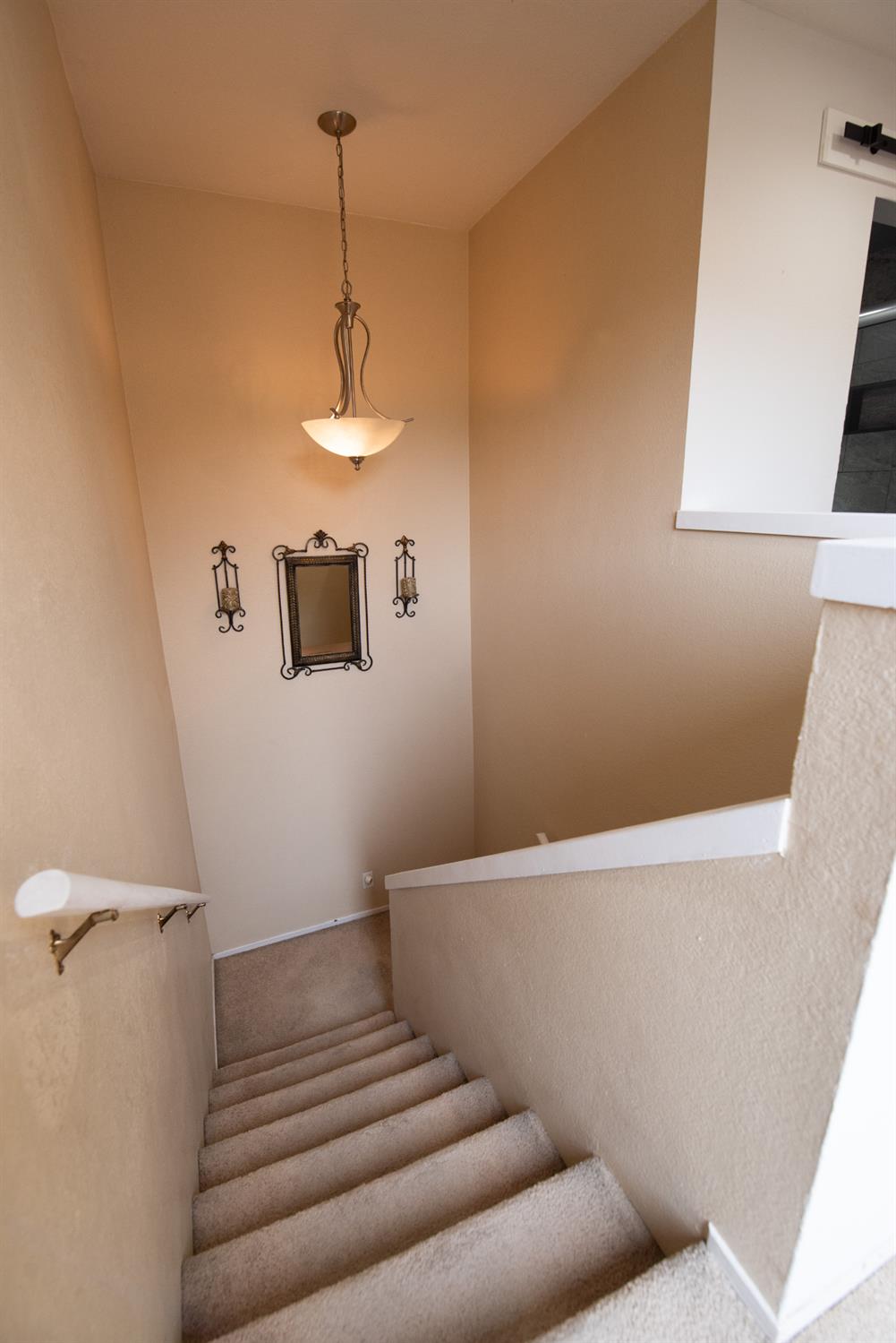 1232 W Roseburg Ave #C, Modesto, CA 95350