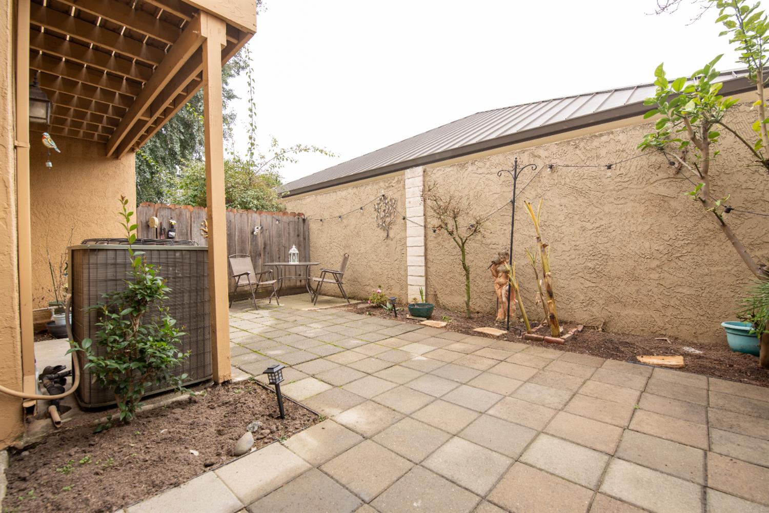 1232 W Roseburg Ave #C, Modesto, CA 95350