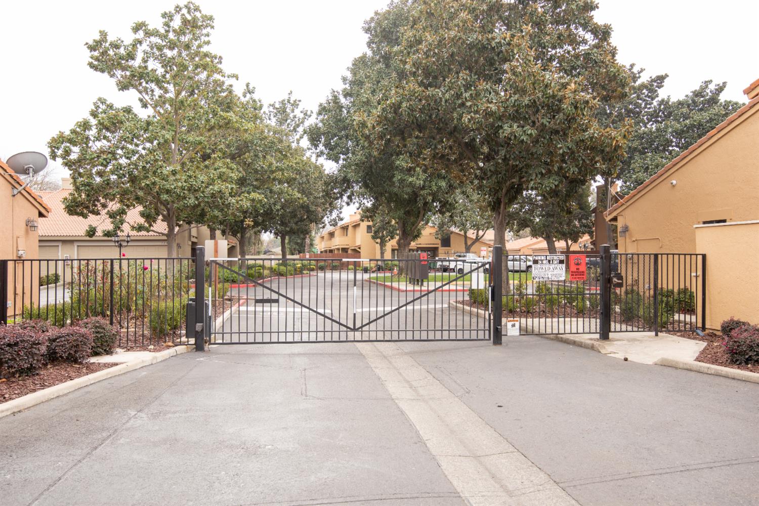 1232 W Roseburg Ave #C, Modesto, CA 95350