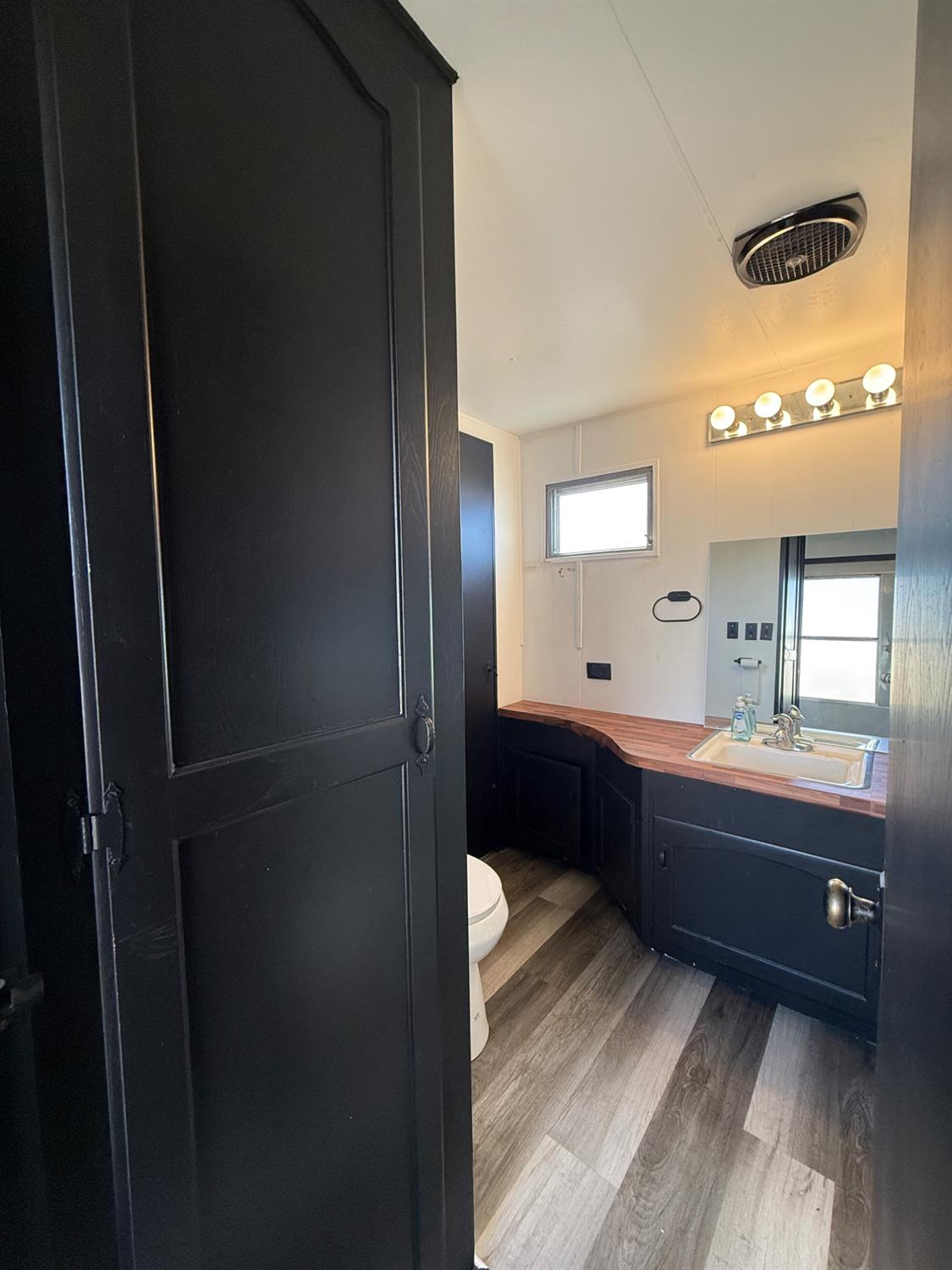 2355 Atwater Blvd #4, Atwater, CA 95301