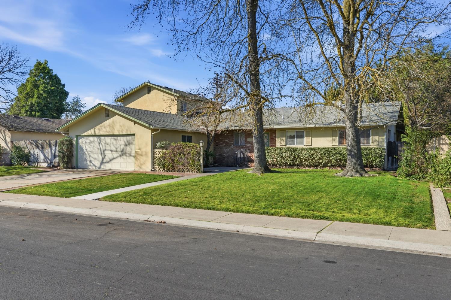 713 Rio Vista Dr, Modesto, CA 95355