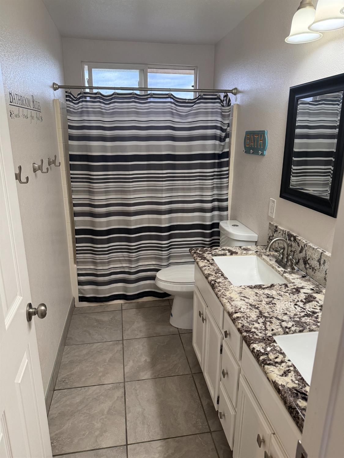 16432 Harmony Ranch Dr, Delhi, CA 95315