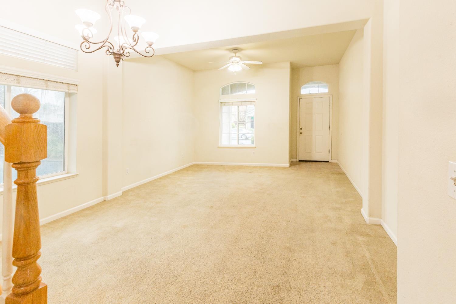 2608 Donner Trl, Riverbank, CA 95367