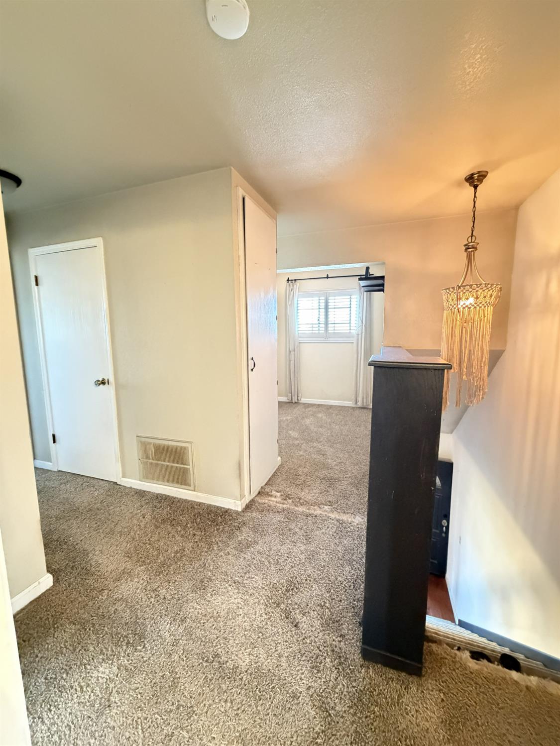 12024 Acosta Ct, Waterford, CA 95386