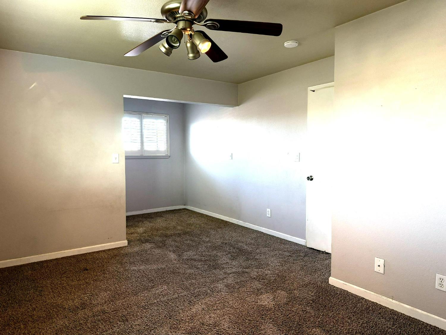 12024 Acosta Ct, Waterford, CA 95386