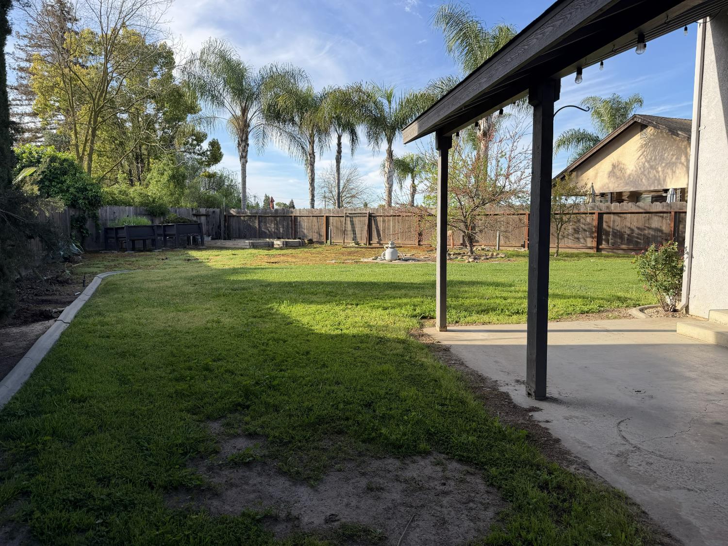 12024 Acosta Ct, Waterford, CA 95386