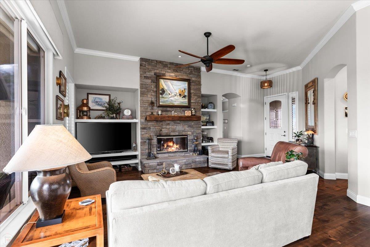 201 Quail Meadow Ct #324, Copperopolis, CA 95228